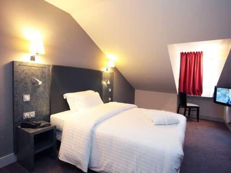 La Table De Gustave Hotel Ornans Eksteriør billede